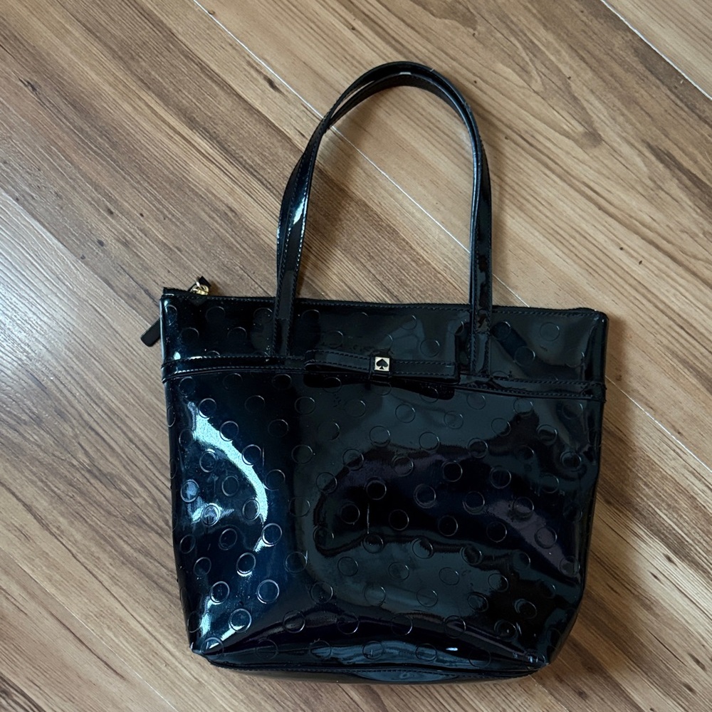 KATE SPADE Elegant Black Patent Leather Tote Bag